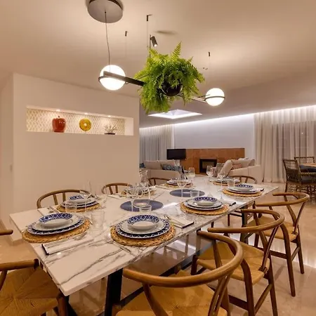 Amazing Front Sea House - Azenhas Do Mar - Sintra Villa *