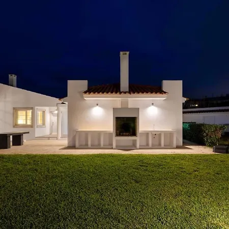 Amazing Front Sea House - Azenhas Do Mar - Sintra Villa