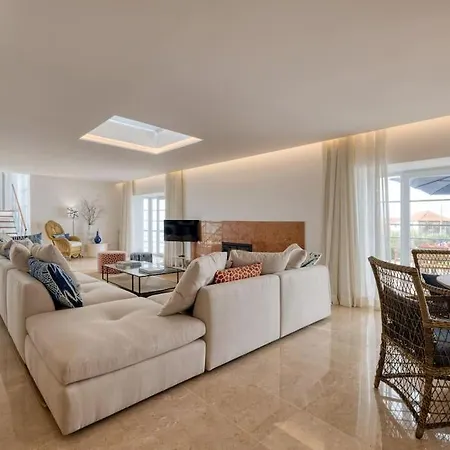 Amazing Front Sea House - Azenhas Do Mar - Sintra Villa